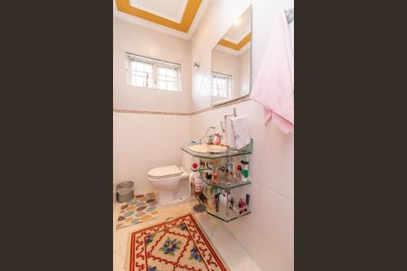 Casa à venda com 430m², 5 quartos e 4 vagasLavabo