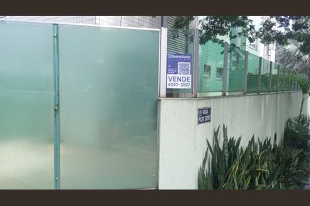 Apartamento à venda com 120m², 2 quartos e 2 vagas Apartamento à venda com 120m², 2 quartos e 2 vagasplaca instalada 03/02/2026 TIKP-200