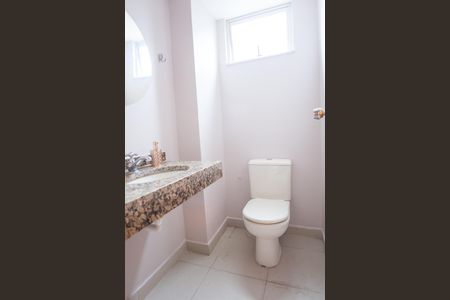 Apartamento à venda com 120m², 2 quartos e 2 vagas Apartamento à venda com 120m², 2 quartos e 2 vagasLavabo 2