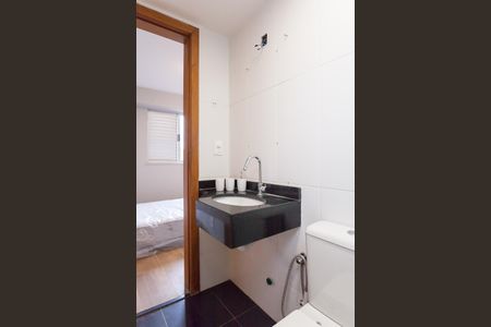 Apartamento à venda com 120m², 2 quartos e 2 vagas Apartamento à venda com 120m², 2 quartos e 2 vagasBanheiro suite 1