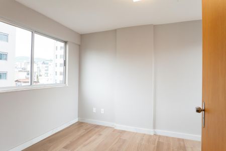 Apartamento à venda com 120m², 2 quartos e 2 vagas Apartamento à venda com 120m², 2 quartos e 2 vagassuite 2