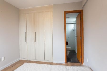 Apartamento à venda com 120m², 2 quartos e 2 vagas Apartamento à venda com 120m², 2 quartos e 2 vagassuite 1