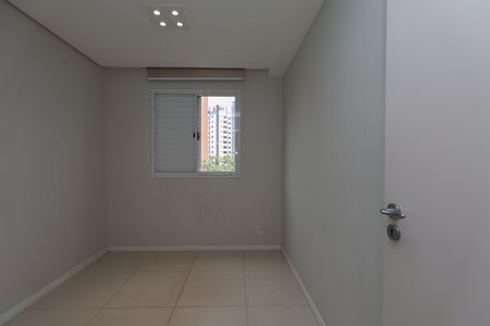 Apartamento à venda com 72m², 3 quartos e 2 vagasQuarto 2
