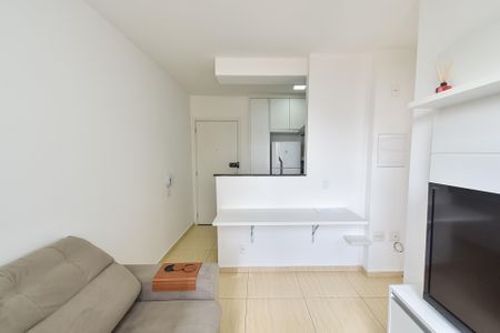 Apartamento para alugar com 35m², 2 quartos e 1 vaga Apartamento para alugar com 35m², 2 quartos e 1 vagaSala