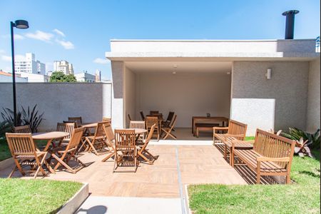 Apartamento para alugar com 35m², 2 quartos e 1 vaga Apartamento para alugar com 35m², 2 quartos e 1 vagaÁrea comum - Churrasqueira