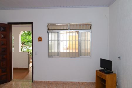 Sala de casa para alugar com 4 quartos, 300m² em Jardim Campos, São Paulo