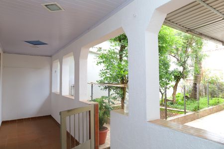 Casa para alugar com 300m², 4 quartos e 4 vagasVaranda