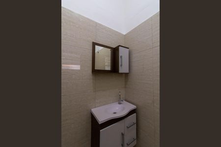 Banheiro de casa de condomínio para alugar com 1 quarto, 28m² em Cabuçu, Guarulhos