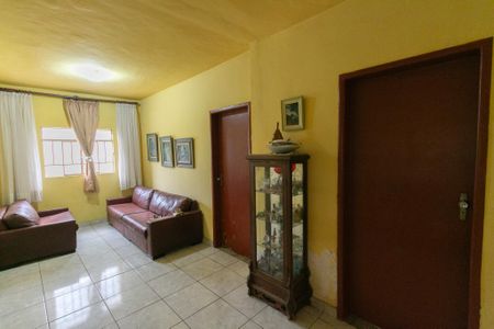 Casa à venda com 360m², 3 quartos e sem vaga