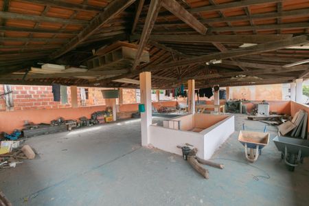 Casa à venda com 360m², 3 quartos e sem vaga