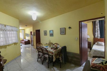 Casa à venda com 3 quartos, 360m² em Canaa, Belo Horizonte