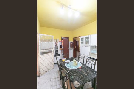 Casa à venda com 360m², 3 quartos e sem vaga