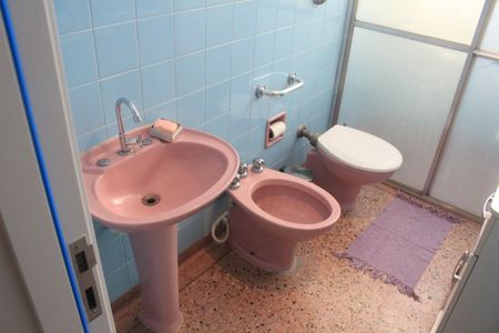 Apartamento à venda com 92m², 2 quartos e sem vagaBanheiro 1