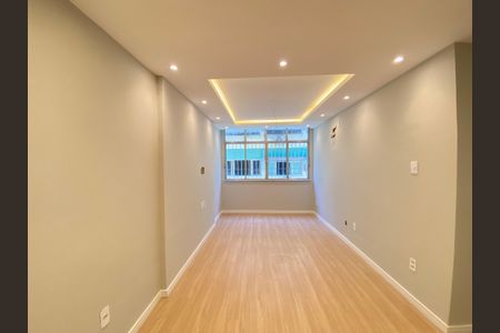 Apartamento à venda com 180m², 2 quartos e 1 vaga