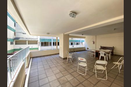 Apartamento à venda com 180m², 2 quartos e 1 vaga