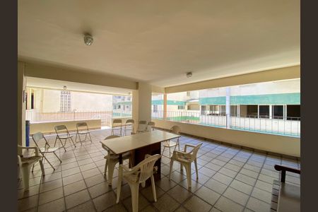 Apartamento à venda com 180m², 2 quartos e 1 vaga