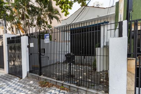 Casa para alugar com 250m², 3 quartos e 5 vagas Casa para alugar com 250m², 3 quartos e 5 vagasFachada da Casa