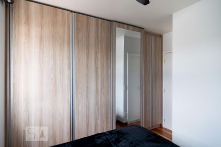 Apartamento à venda com 94m², 3 quartos e 2 vagasQuarto