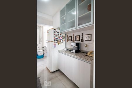 Apartamento à venda com 94m², 3 quartos e 2 vagasCozinha