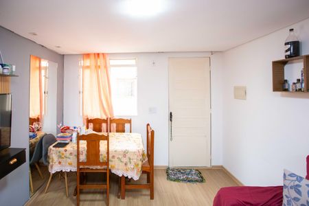 Sala de apartamento para alugar com 2 quartos, 50m² em Casa Grande, Diadema