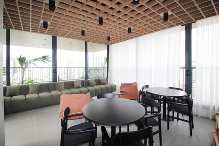 Studio à venda com 55m², 1 quarto e 1 vagaÁrea comum - Salão de festas