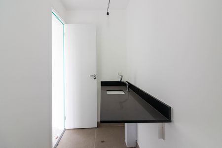 Apartamento à venda com 80m², 2 quartos e 1 vagaBanheiro da Suíte 1