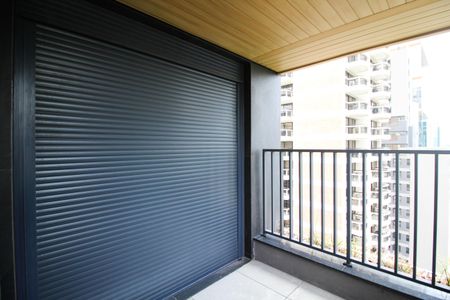 Apartamento à venda com 80m², 2 quartos e 1 vagaVaranda