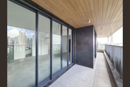 Apartamento à venda com 120m², 3 quartos e 2 vagasVaranda