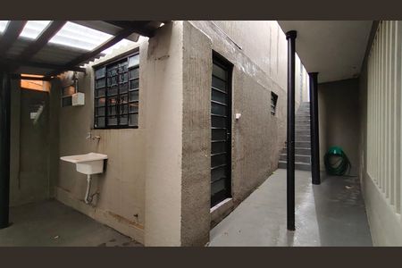 Casa à venda com 6 quartos, 247m² em Piqueri, São Paulo