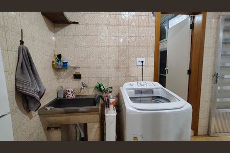 Casa à venda com 6 quartos, 247m² em Piqueri, São Paulo