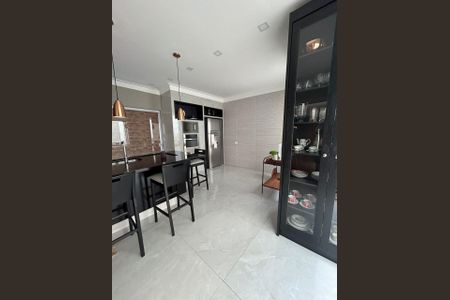 Casa para alugar com 200m², 3 quartos e 3 vagasCozinha