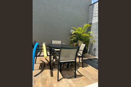 Casa para alugar com 200m², 3 quartos e 3 vagasÁrea externa