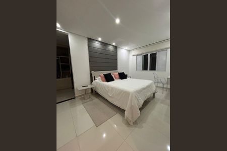 Quarto de casa para alugar com 3 quartos, 200m² em Jardim Helena, São Paulo