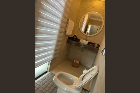 Casa para alugar com 200m², 3 quartos e 3 vagasBanheiro