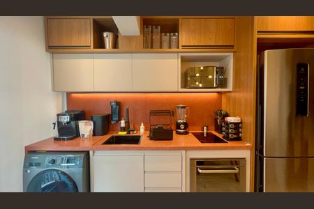 Studio à venda com 32m², 1 quarto e sem vaga Studio à venda com 32m², 1 quarto e sem vagaCozinha