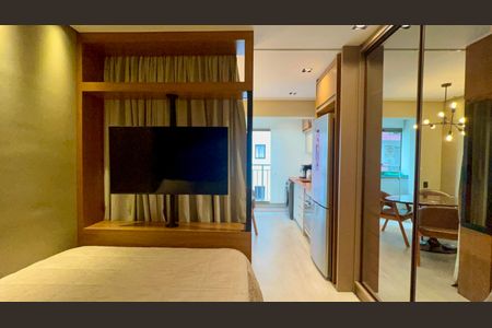 Quarto de kitnet/studio à venda com 1 quarto, 32m² em Cerqueira César, São Paulo