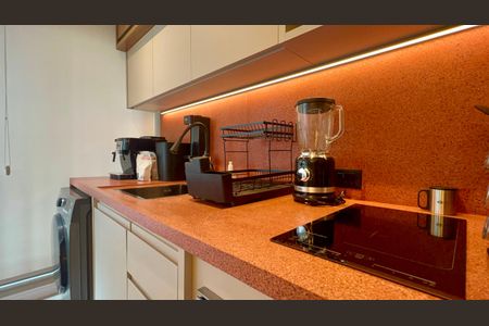 Studio à venda com 32m², 1 quarto e sem vaga Studio à venda com 32m², 1 quarto e sem vagaCozinha