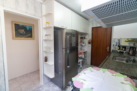 Apartamento para alugar com 60m², 2 quartos e 3 vagasCozinha