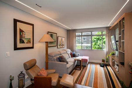 Apartamento à venda com 3 quartos, 130m² em Bela Vista, São Paulo