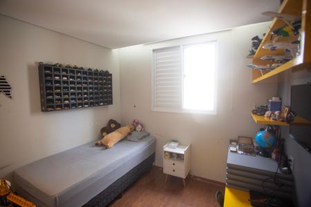 Apartamento à venda com 85m², 3 quartos e 2 vagasQuarto