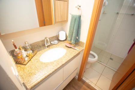 Apartamento à venda com 85m², 3 quartos e 2 vagasBanheiro