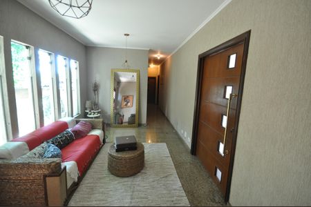 Casa para alugar com 600m², 4 quartos e 5 vagasEspaço Convivência