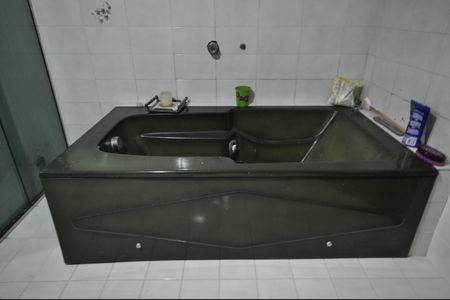 Casa para alugar com 600m², 4 quartos e 5 vagasBanheiro da Suíte 2