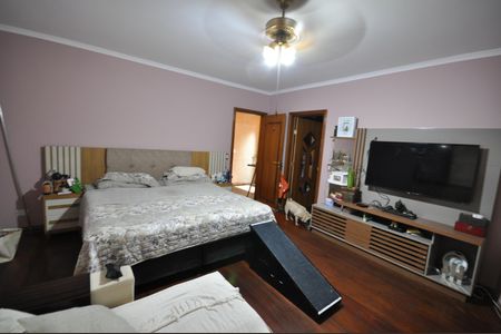 Casa para alugar com 600m², 4 quartos e 5 vagasSuíte Master