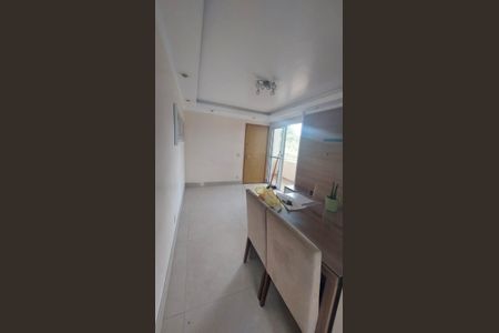 Sala de apartamento para alugar com 2 quartos, 45m² em Jardim Isis, Cotia