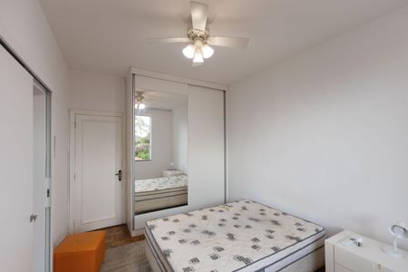 Casa à venda com 220m², 4 quartos e 6 vagasSuíte 1