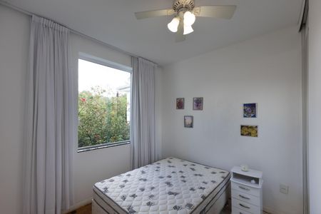 Casa à venda com 220m², 4 quartos e 6 vagasQuarto 2