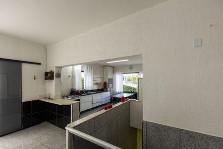 Casa à venda com 220m², 4 quartos e 6 vagasCozinha