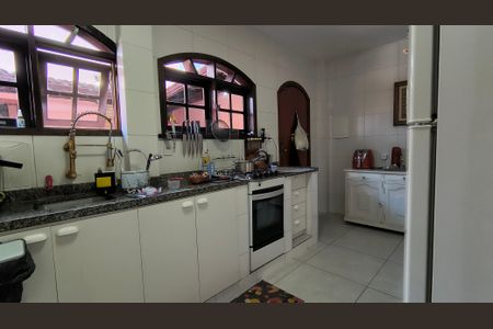 Casa de condomínio à venda com 168m², 3 quartos e 2 vagas Casa de condomínio à venda com 168m², 3 quartos e 2 vagasCozinha