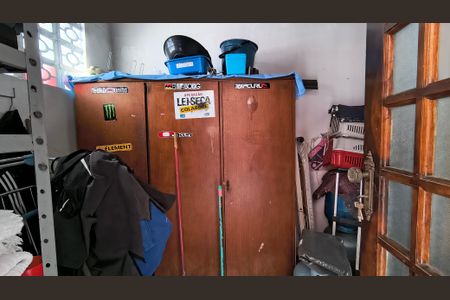 Casa de condomínio à venda com 168m², 3 quartos e 2 vagas Casa de condomínio à venda com 168m², 3 quartos e 2 vagasQuarto de Serviço